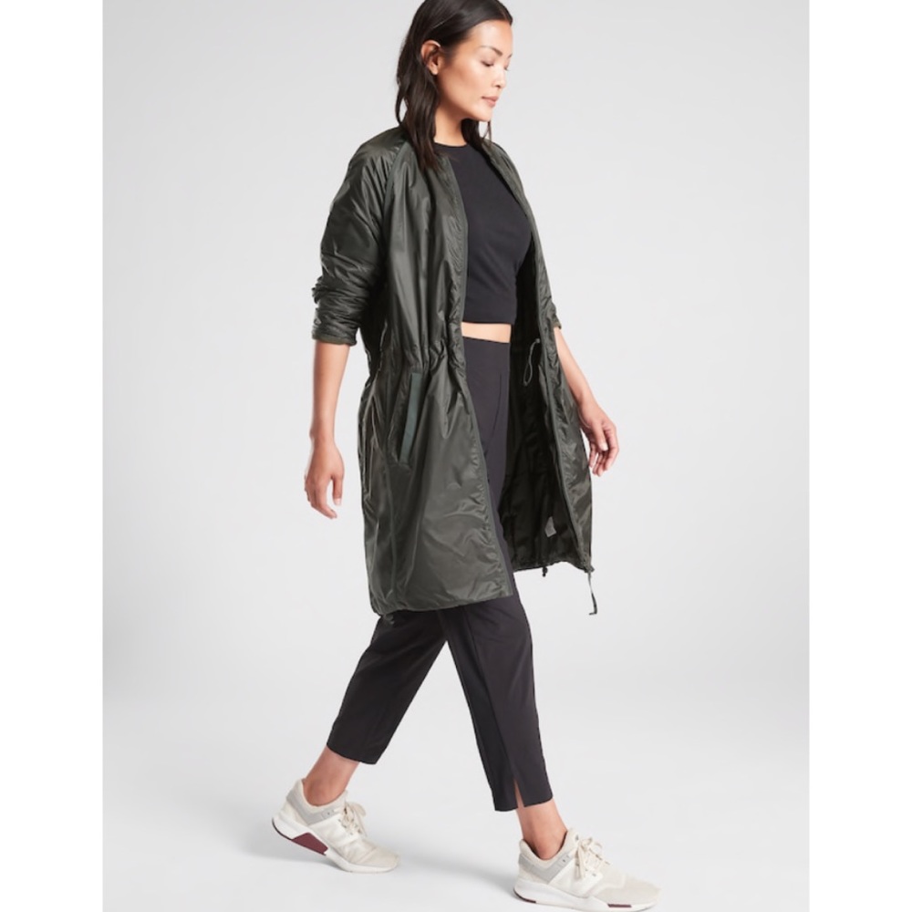 Athleta Summit Insulated Parka / Coat